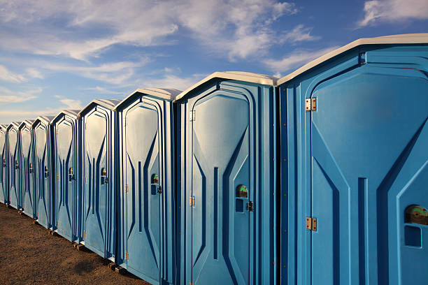 Best Deluxe Portable Toilet Rental  in Lansing, MI